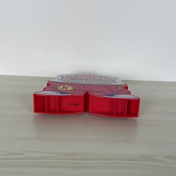 Melissa & Doug Smarty Pants Kindergarten brain building question card set - Picture 5 of 5